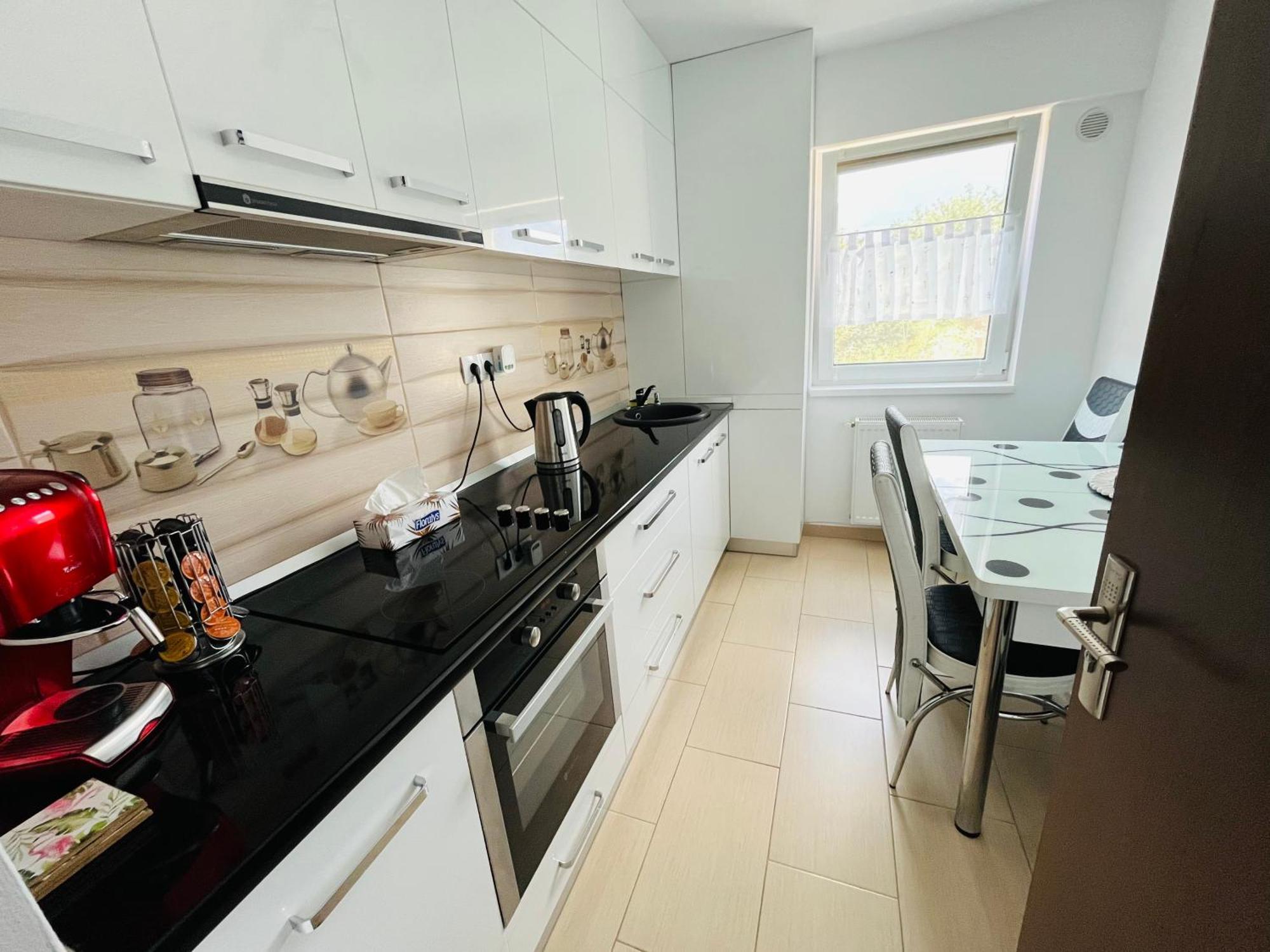 Green Apartaments Zărneşti Esterno foto